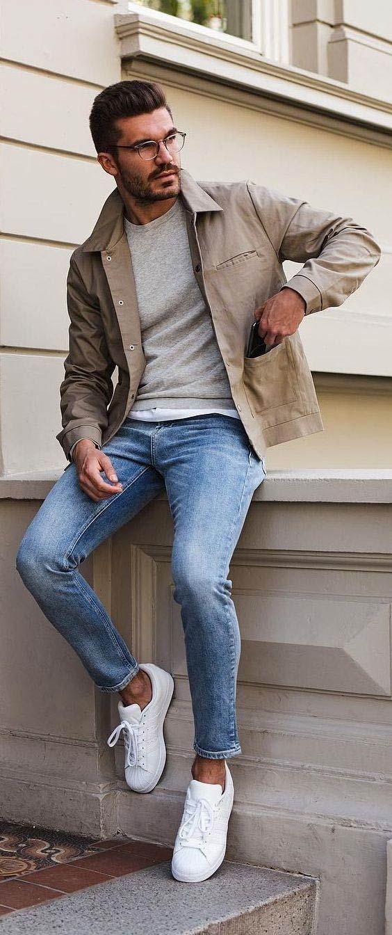 How to Wear White Sneakers for Men (& Best Brands to Buy)